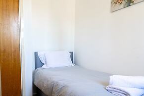 Apartmentsleeps6-parking-familyfriendly-citystay