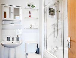 Apartmentsleeps6-parking-familyfriendly-citystay