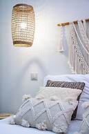 Modern Apartment -2bdr/6p - 300m From the Beach