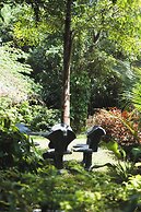 Sundaras Infinity Jungle Resort & Spa