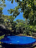 Sundaras Infinity Jungle Resort & Spa
