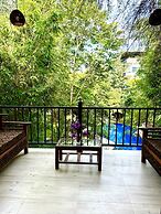 Sundaras Infinity Jungle Resort & Spa