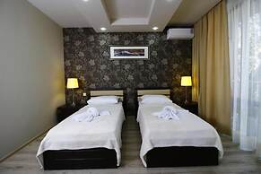 Sani Hotel