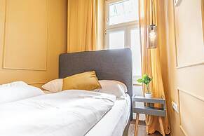 4BR Apt for 10P Walk to Westbahnhof