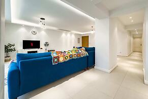 The Classic Contemporary Apartment, 2bdr