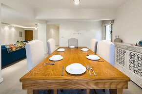 The Classic Contemporary Apartment, 2bdr