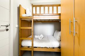 Posh & Eclectic 4 BDR Villa @ Fanadir Bay