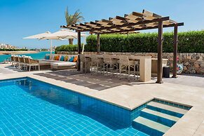 Posh & Eclectic 4 BDR Villa @ Fanadir Bay