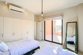 Astounding 3bdr Villa @ Tawila Pool Front