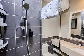 Astounding 3bdr Villa @ Tawila Pool Front