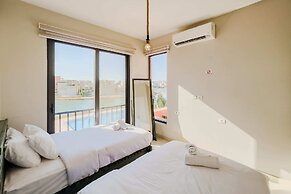 Astounding 3bdr Villa @ Tawila Pool Front