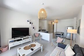 Lagoonfront Easy 1bdr @ Swan Lake El Gouna