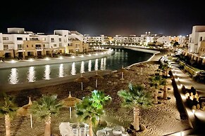 Lagoonfront Easy 1bdr @ Swan Lake El Gouna