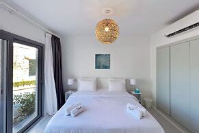 Lagoonfront Easy 1bdr @ Swan Lake El Gouna