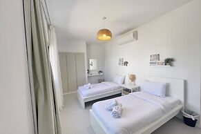 Plain & Pearly 3 BDR @ Swan Lake El Gouna