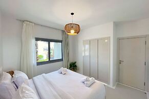 Plain & Pearly 3 BDR @ Swan Lake El Gouna