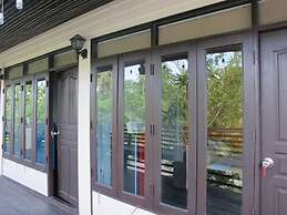 Panviman Amphawa Garden Resort