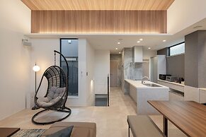 Universal front villa Sanrriott