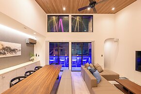 Universal front villa Sanrriott