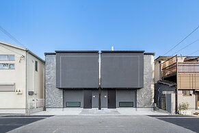 Universal front villa Sanrriott