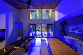 Universal front villa Sanrriott