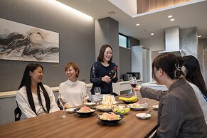 Universal front villa Sanrriott