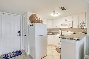 Steps to Pool + Ocean: Jacksonville Beach Gem!