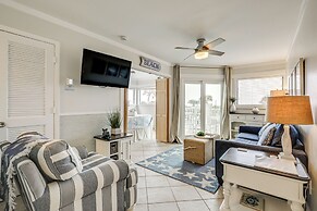 Steps to Pool + Ocean: Jacksonville Beach Gem!