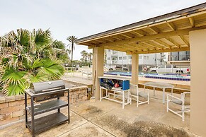 Steps to Pool + Ocean: Jacksonville Beach Gem!