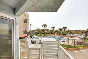 Steps to Pool + Ocean: Jacksonville Beach Gem!