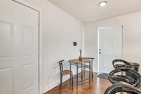 18 Mi to Downtown Atlanta: Quiet Home w/ Fire Pit