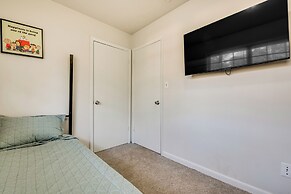 18 Mi to Downtown Atlanta: Quiet Home w/ Fire Pit
