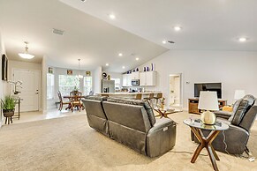 Screened Lanai: Relaxing Retreat in Ocala!