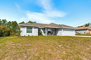 Screened Lanai: Relaxing Retreat in Ocala!