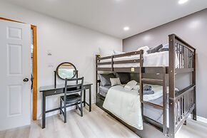 Lakefront Poconos Cabin w/ Deck & Game Room