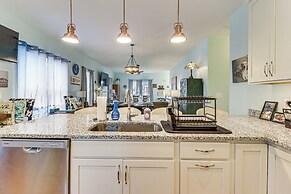 Walk to Bay: Home w/ Fenced Yard in Colonial Beach