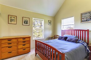 Hot Tub & Decks: Central Hood River Townhome!