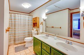 Fish & Hike: Scenic Gem w/ Hot Tub in Haverhill