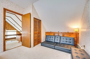 Fish & Hike: Scenic Gem w/ Hot Tub in Haverhill