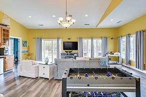 Fish & Grill: Spacious Home in Eddyville!