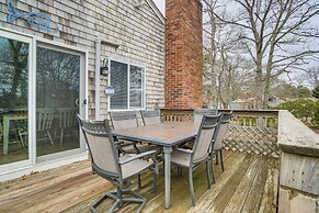 Near Beaches & Trails: Home in East Falmouth