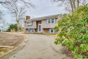 Near Beaches & Trails: Home in East Falmouth