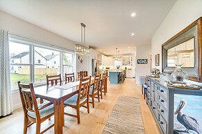 Walk to Beach & Central Park: Home in Cape Charles