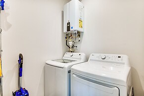 Walk to Beach & Central Park: Home in Cape Charles