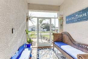 Beautiful Venice Getaway, 4 Mi to Manasota Beach!