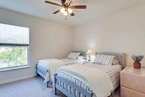 Beautiful Venice Getaway, 4 Mi to Manasota Beach!