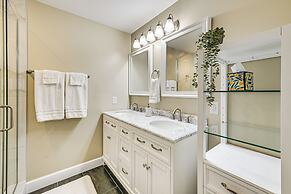 Water-view Deck: Home on Dale Hollow Lake