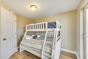 Water-view Deck: Home on Dale Hollow Lake