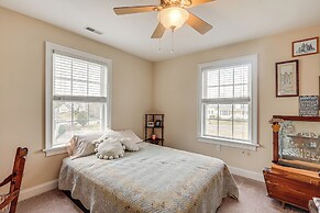 3 Mi to Shore: Spacious Gem w/ Yard in Cape May