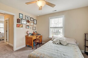 3 Mi to Shore: Spacious Gem w/ Yard in Cape May